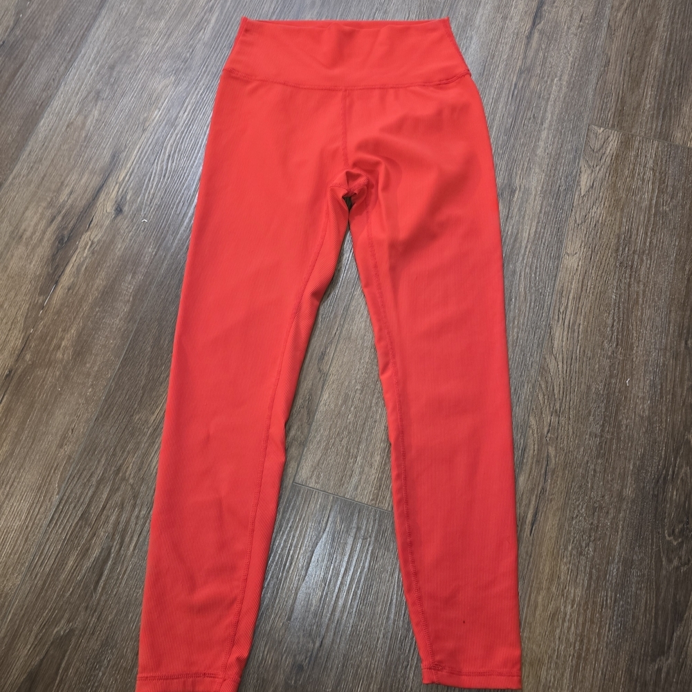 WILO The Label Red Ribbed High Rise Leggings Sz M - Picture 3 of 8